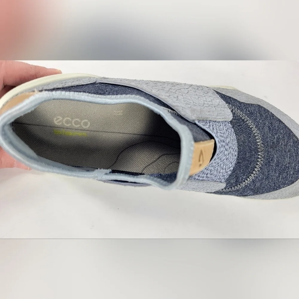 Ecco Sneakers #713 Size EU 39 (US8-8.5)